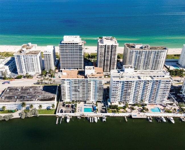 Building Photo - 5750 Collins Ave