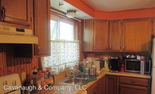 Building Photo - 3 br, 2 bath House - 52 Gilbert Avenue