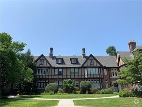 Building Photo - 468 Whitney Ave