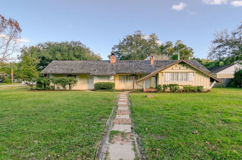 Photo - 5334 Lake Howell Road