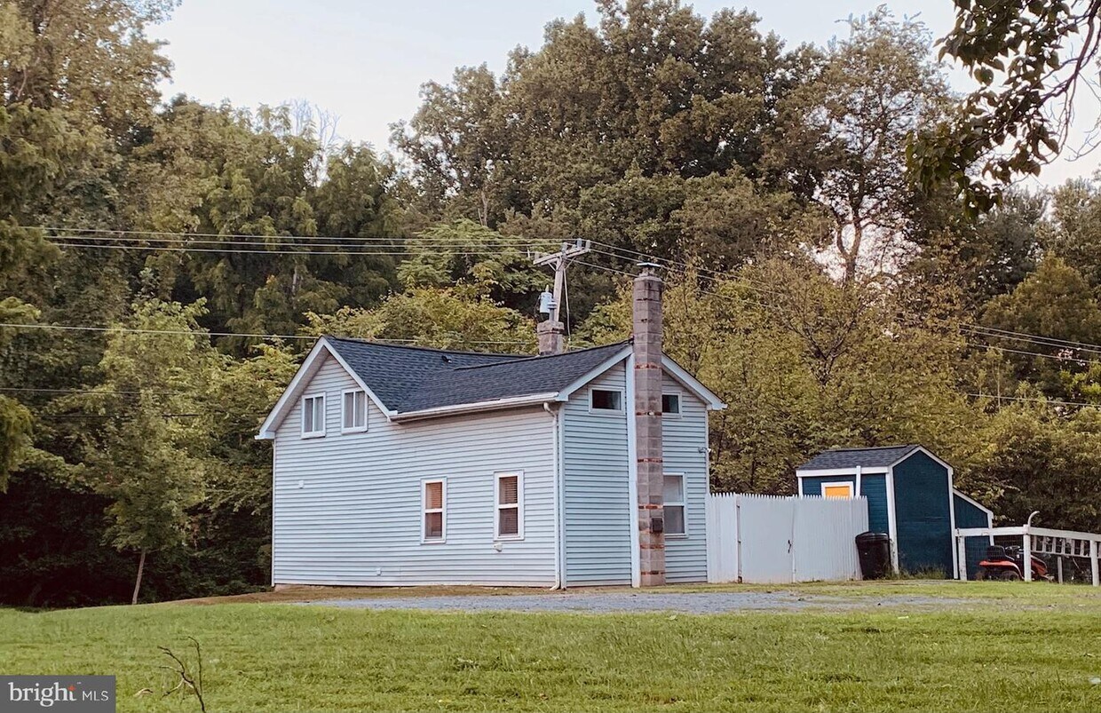 Foto principal - 41809 Stumptown Rd