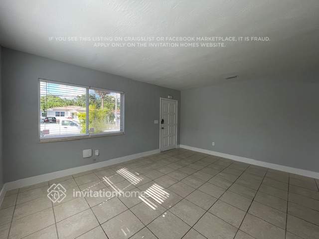 Foto del edificio - 3120 SW 27th St