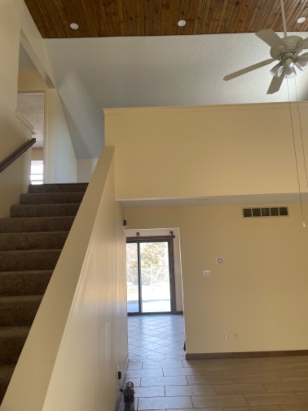 Building Photo - 3634 SW Oak Pkwy