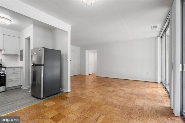 Foto del edificio - 4355 Ivymount Ct