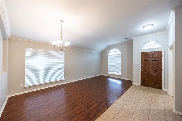 Foto del edificio - 11569 La Grange Dr