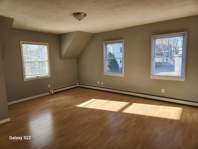 sala de estar - 20 Pleasant St