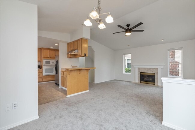 Foto del edificio - Spacious 6 Bed 3 Bath home in Ravenna