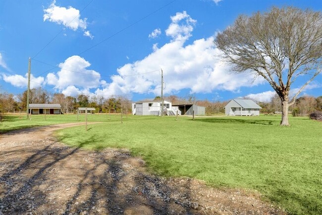 Building Photo - 5806 -A TX-35