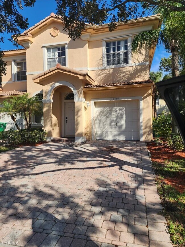 Foto del edificio - 4 br, 3.5 bath House - 2579 SW 85th Ave # 105