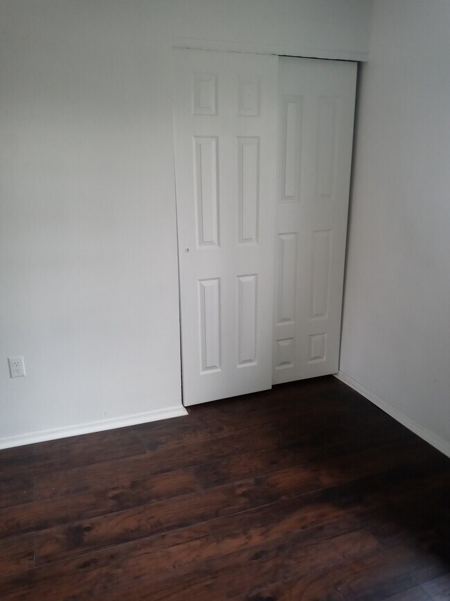 Foto del edificio - 3513 Golden Meadows Ct