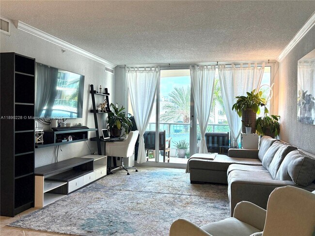 Foto del edificio - 2501 S Ocean Dr