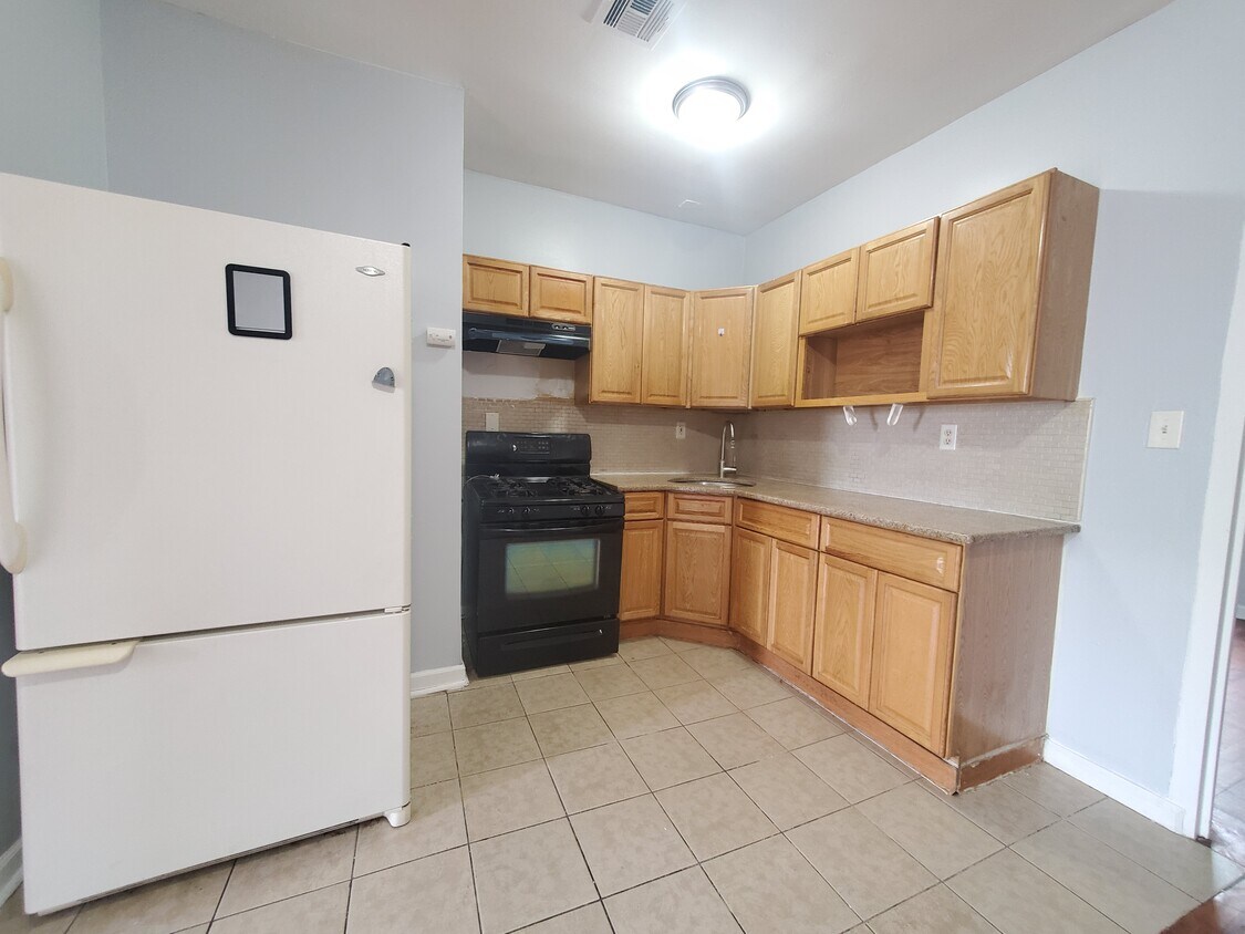 Foto principal - 565 Ocean Ave