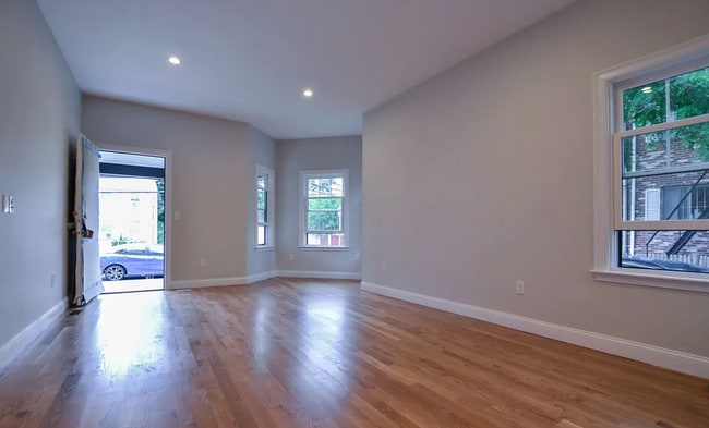 Building Photo - 66 Allston St