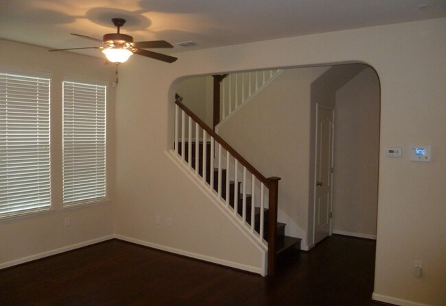Building Photo - 3 br, 2.5 bath House - 167 Talmont Circle