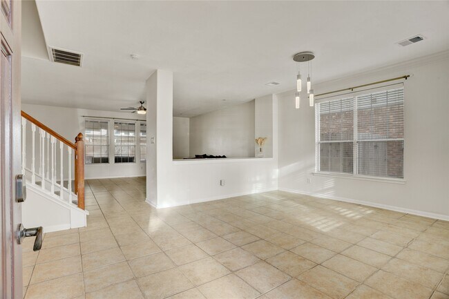 Foto del edificio - 2507 Willow Springs Ln