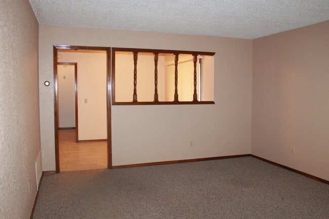Foto del edificio - 2 Bedrooms - 2 Full Baths!