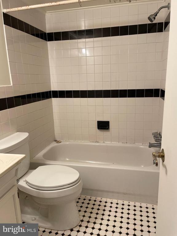 Building Photo - 7747 Donnybrook Ct