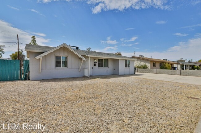 Building Photo - 3 br, 2 bath House - 2217 W Laurel Ln