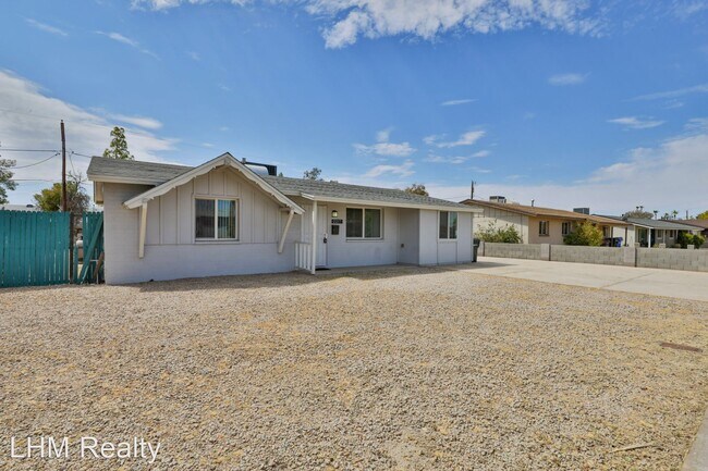 Foto del edificio - 3 br, 2 bath House - 2217 W Laurel Ln