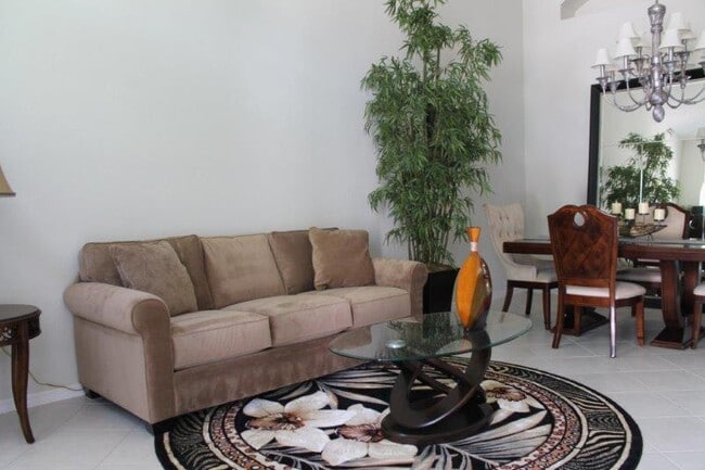 Foto del edificio - 4050 Bluff Harbor Way