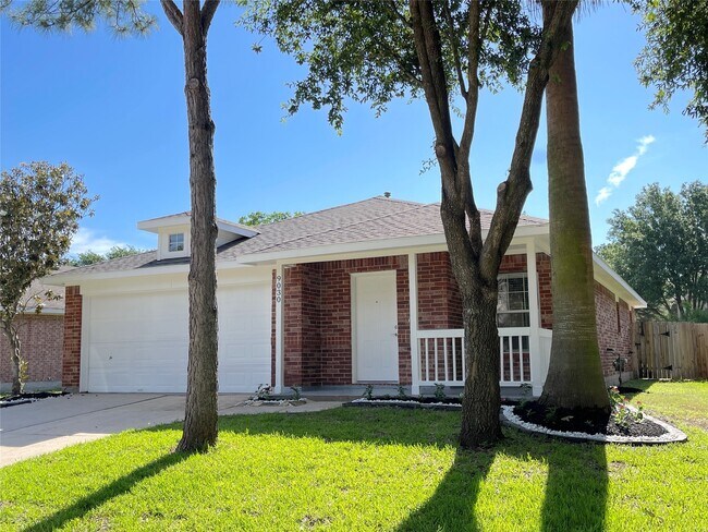 Foto del edificio - 9030 Canton Park Ln