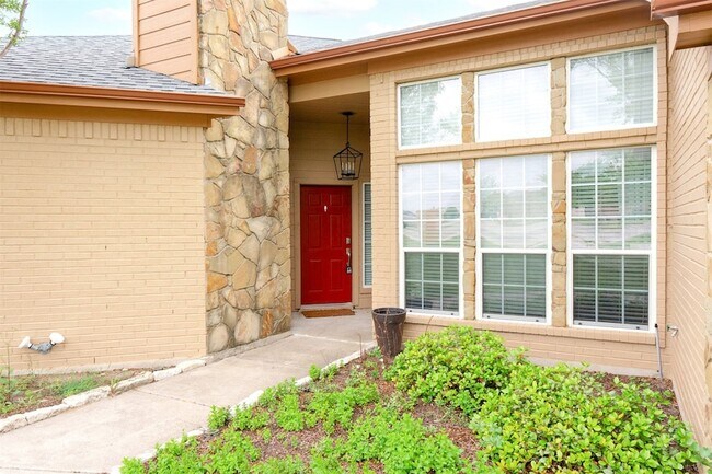 Foto del edificio - 115 Kenwick Ct