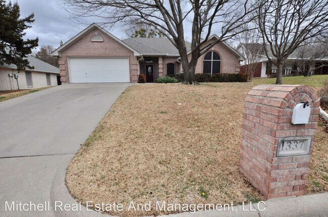 Building Photo - 3 br, 2 bath House - 1337 Timber Creek Dr.