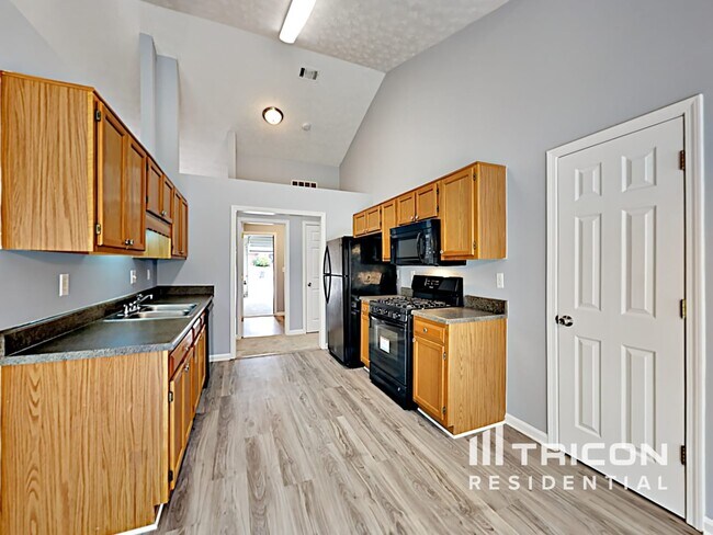 Foto del edificio - 1610 Westfield Ct NW
