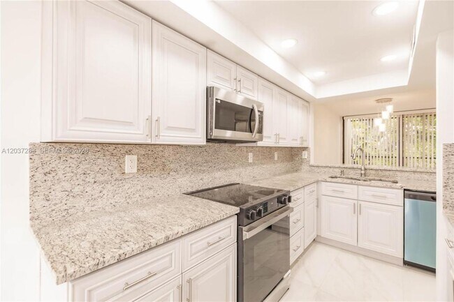 Foto del edificio - 2931 SW 87th Terrace