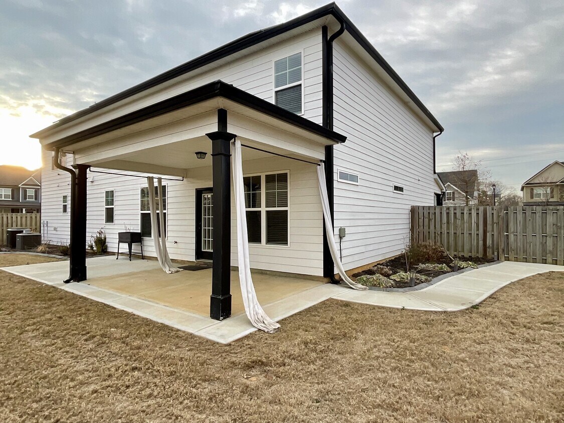 Building Photo - 3508 Patron Dr