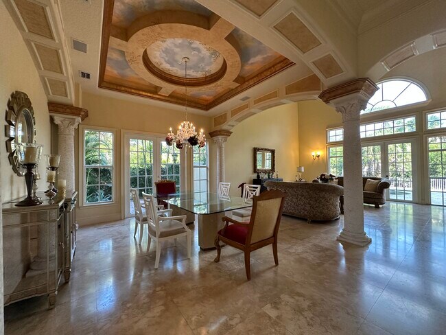 Foto del edificio - 476 SW Squire Johns Ln