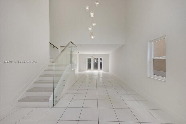 Building Photo - 21320 SW 97th Ave