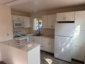 Building Photo - 2141 Hua Pl