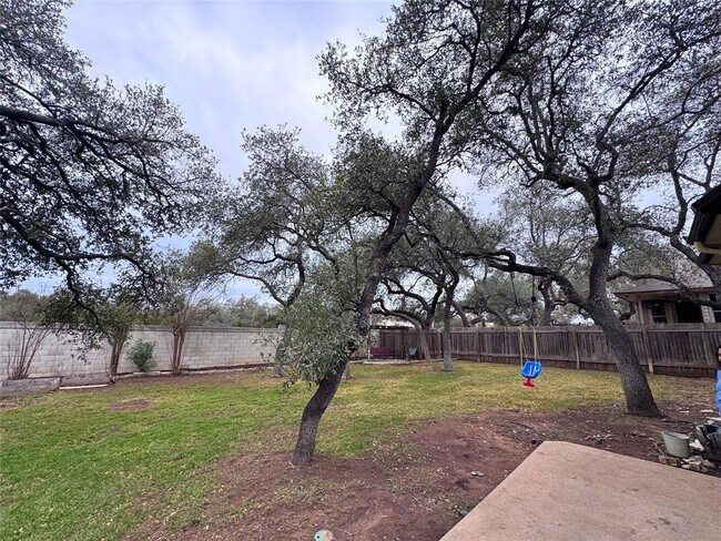 Foto del edificio - 2605 Grist Ln