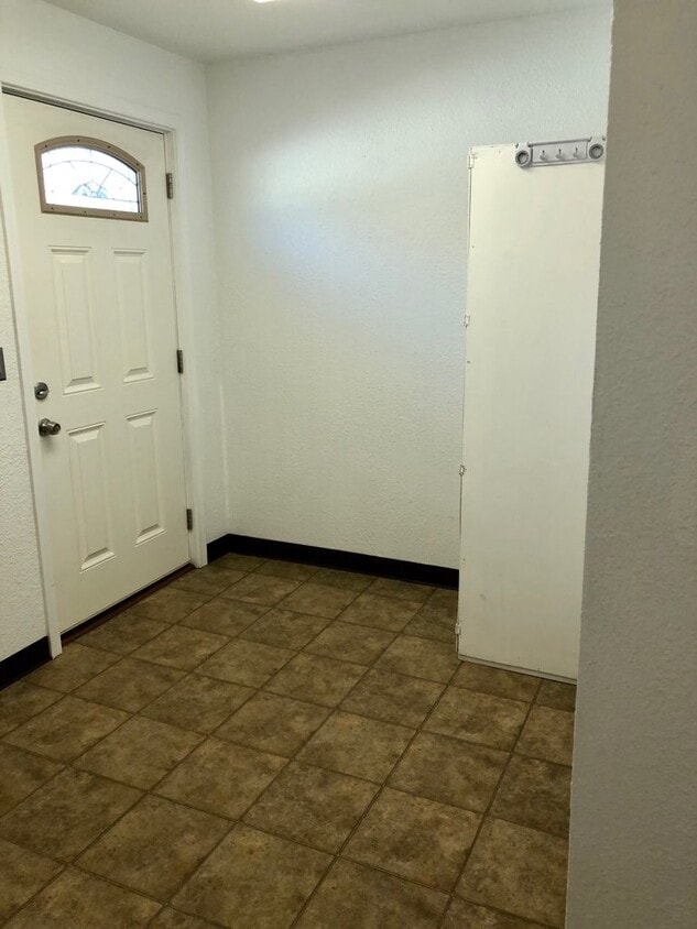 10077 Se Brandeis St, Clackamas, OR 97015 House Rental in Clackamas