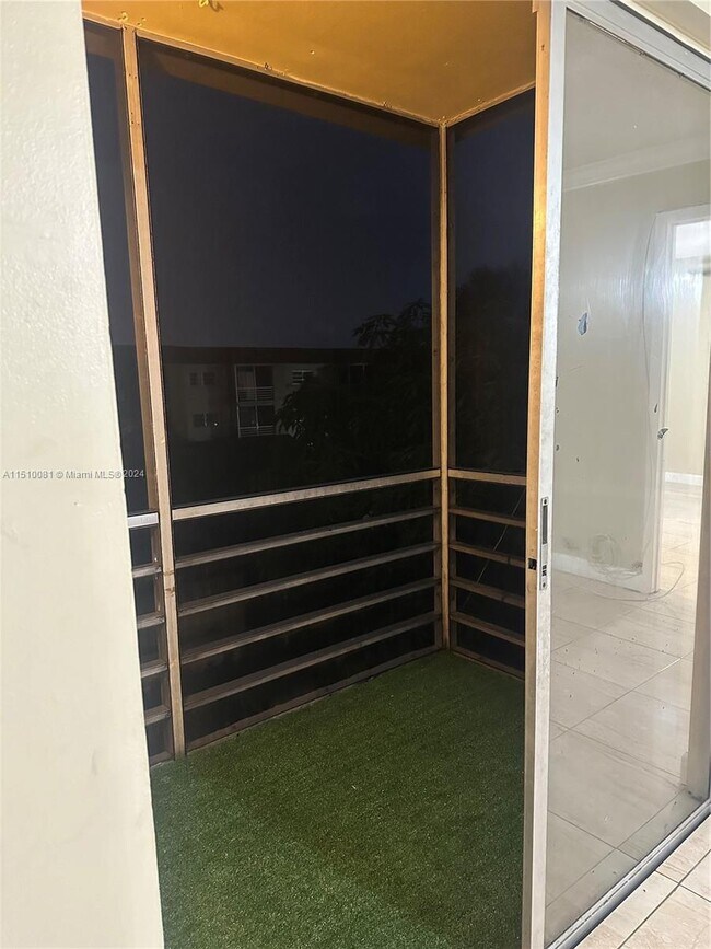 Foto del edificio - 4161 NW 26th St