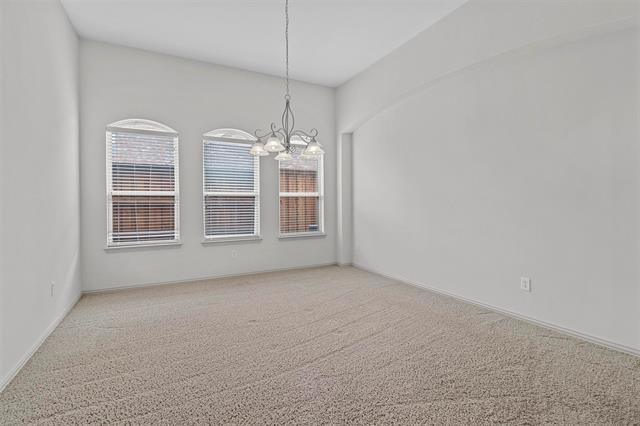 Foto del edificio - 520 Smoke Tree Dr