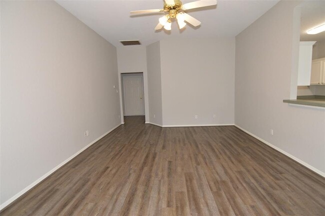Building Photo - 24327 Wild Horses Ln