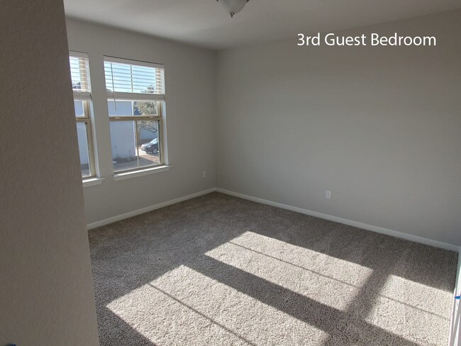 Foto del edificio - 2412 Pecan Island Dr