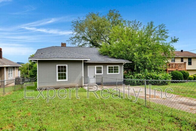 Building Photo - 2408 29th Street Ensley