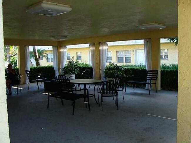 Foto del edificio - 5186 NE 6th Ave