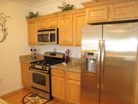 Kitchen Area - The West Hudson