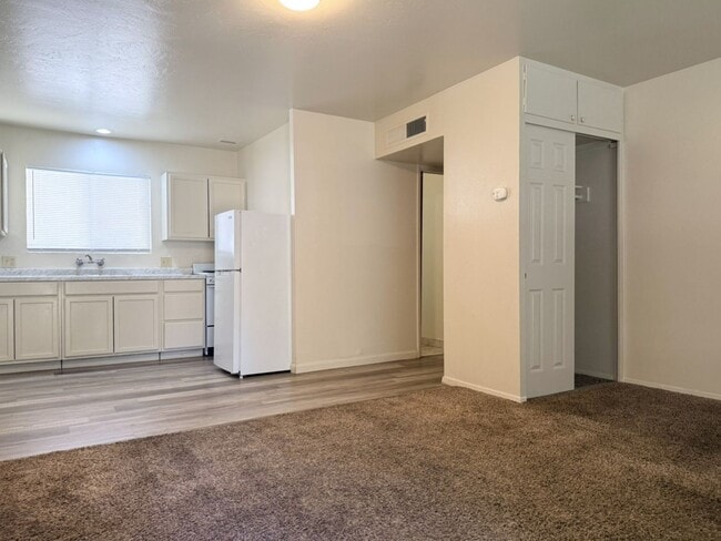 Photo - Cozy Studio With Designated Carport! House