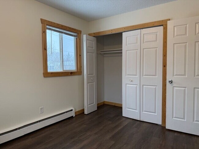 Foto del edificio - 625 2nd Ave W