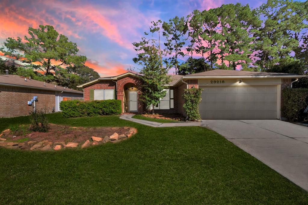 Foto principal - 29218 Waltham St