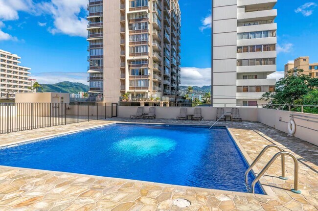 Foto del edificio - 2410 Cleghorn St