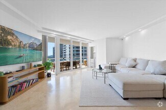 Building Photo - 7000 Island Blvd