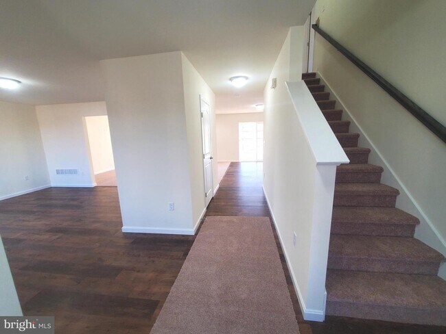 Building Photo - 125 Cilento Dr