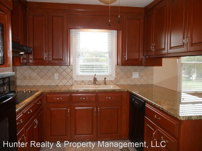 Foto del edificio - 2 br, 2 bath House - 654 Meadowlark Dr.