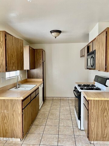 Building Photo - 5107 Jefferson Square